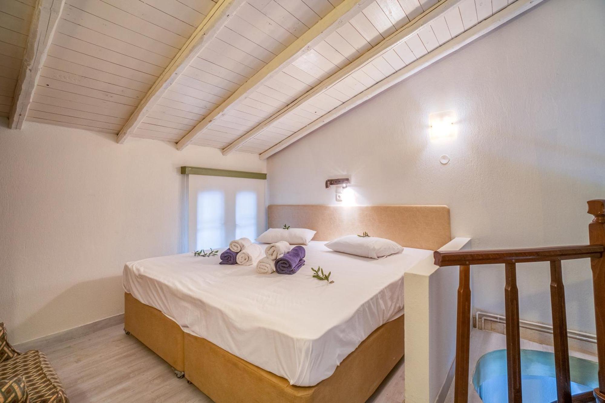 Corfu Club Maisonette 2 Apartment *